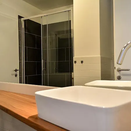 Golden B&B Bed & Breakfast 3*