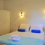Golden Bed & Breakfast 3*