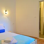 Golden 3* Split