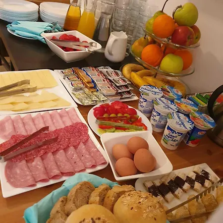 Panzió Golden Split