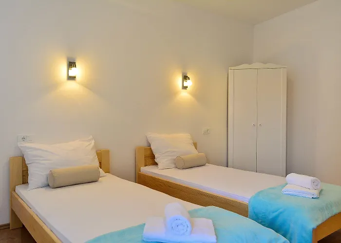 krevet i doručak Golden B&B 3*