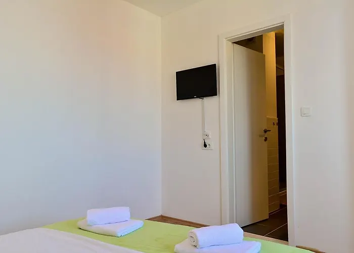 krevet i doručak Golden B&B 3*