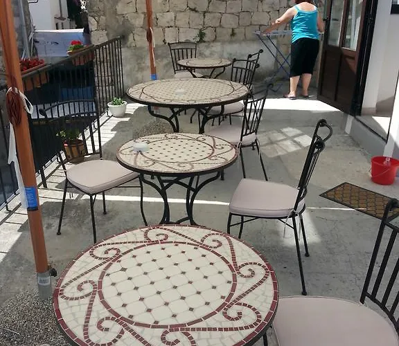 krevet i doručak Golden B&B